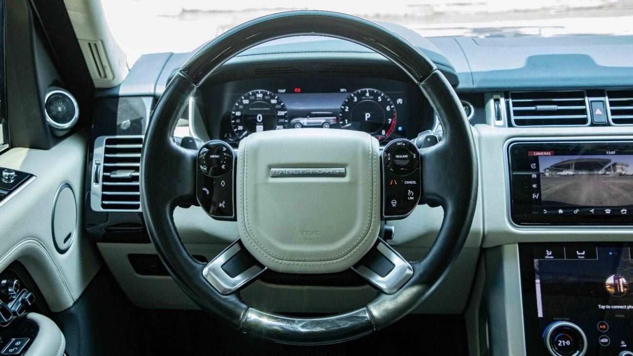 Land Rover Range Rover VOGUE | 2018 | For Local Registration +10%