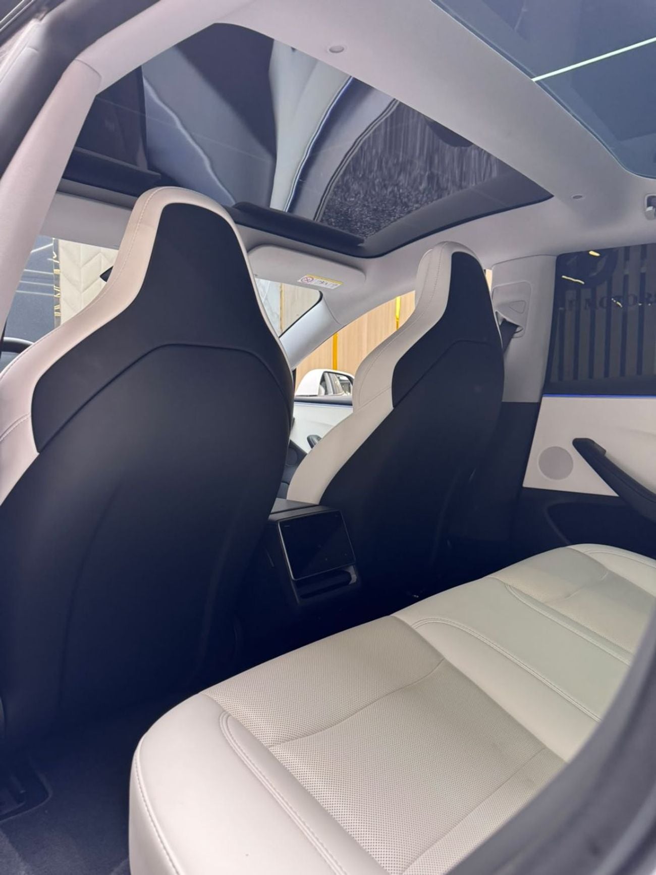 Tesla Model 3 PERFORMANCE