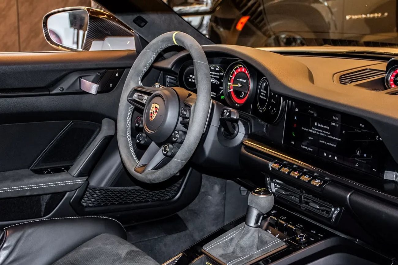 Porsche 911 GT3RS | GCC Specs | Under Warranty
