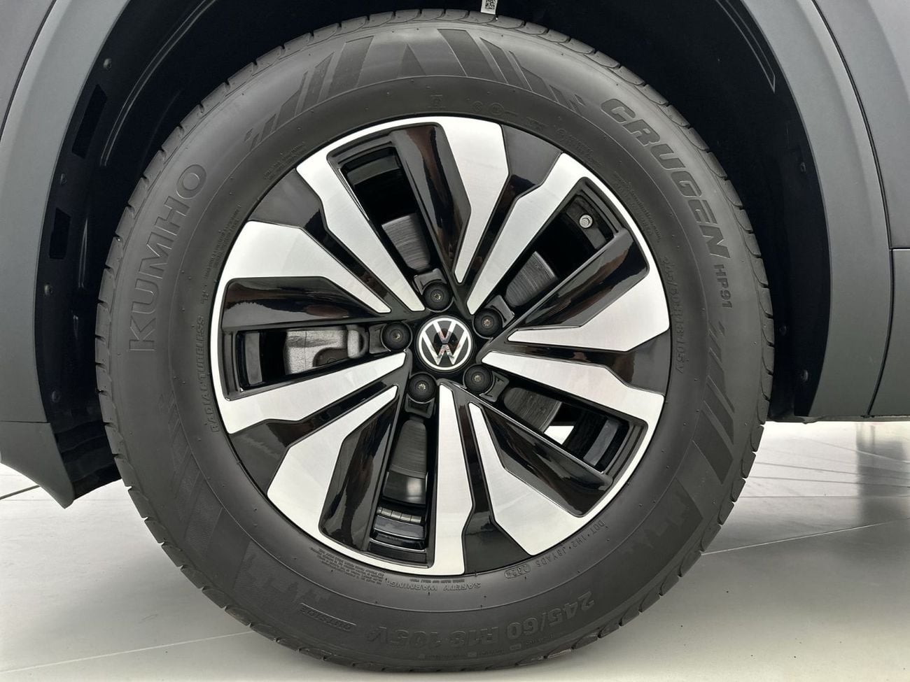 Volkswagen Teramont TRENDLINE Teramont Trendline 2.0L | Family SUV | 7 Seats | Remote Start | Front Assist | Keyless Access | VW C