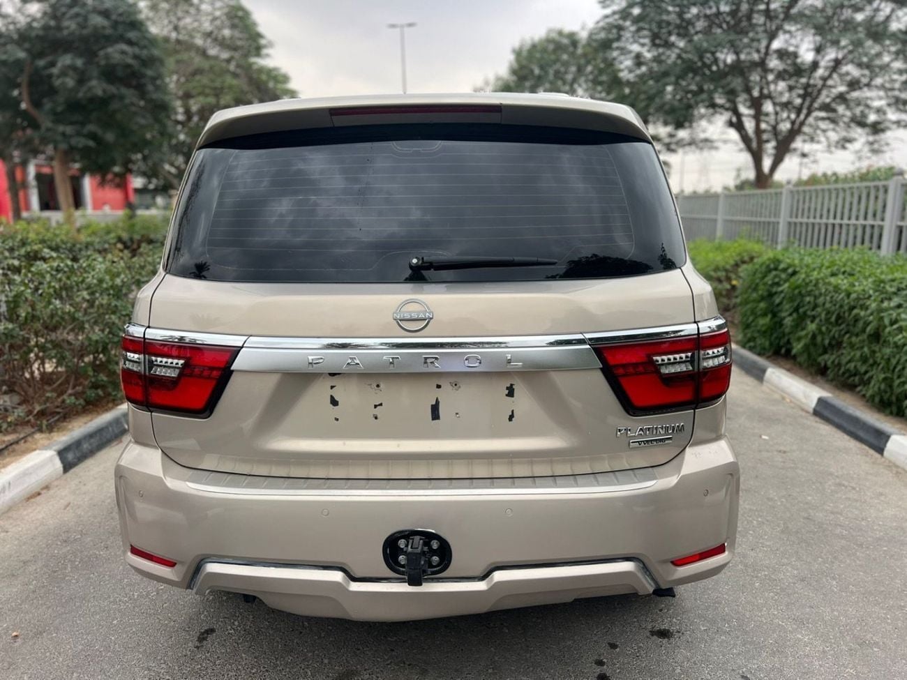 نيسان باترول LE PLATINUM