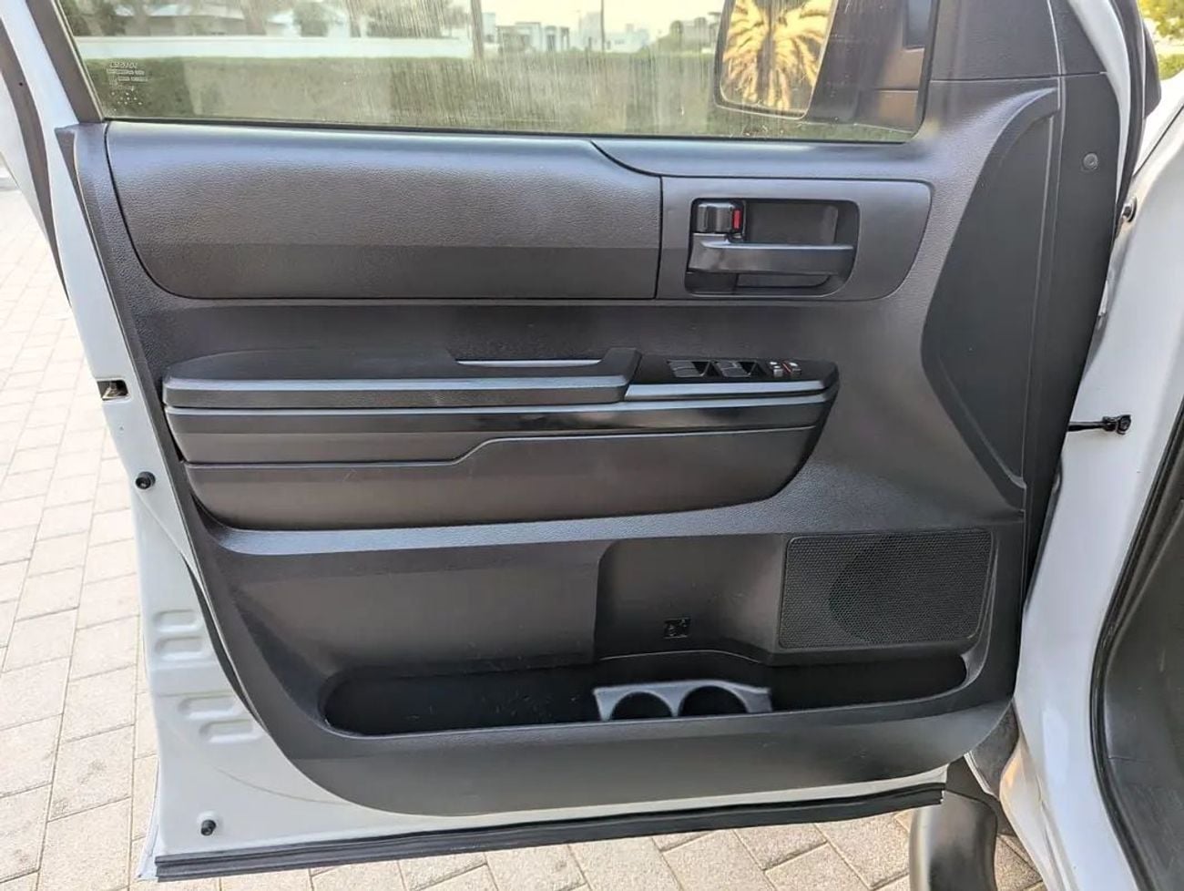 Toyota Tundra STANDARD Double Cab SR GCC Specs 5.7L V8 Interior and Exterior Excellent Condition