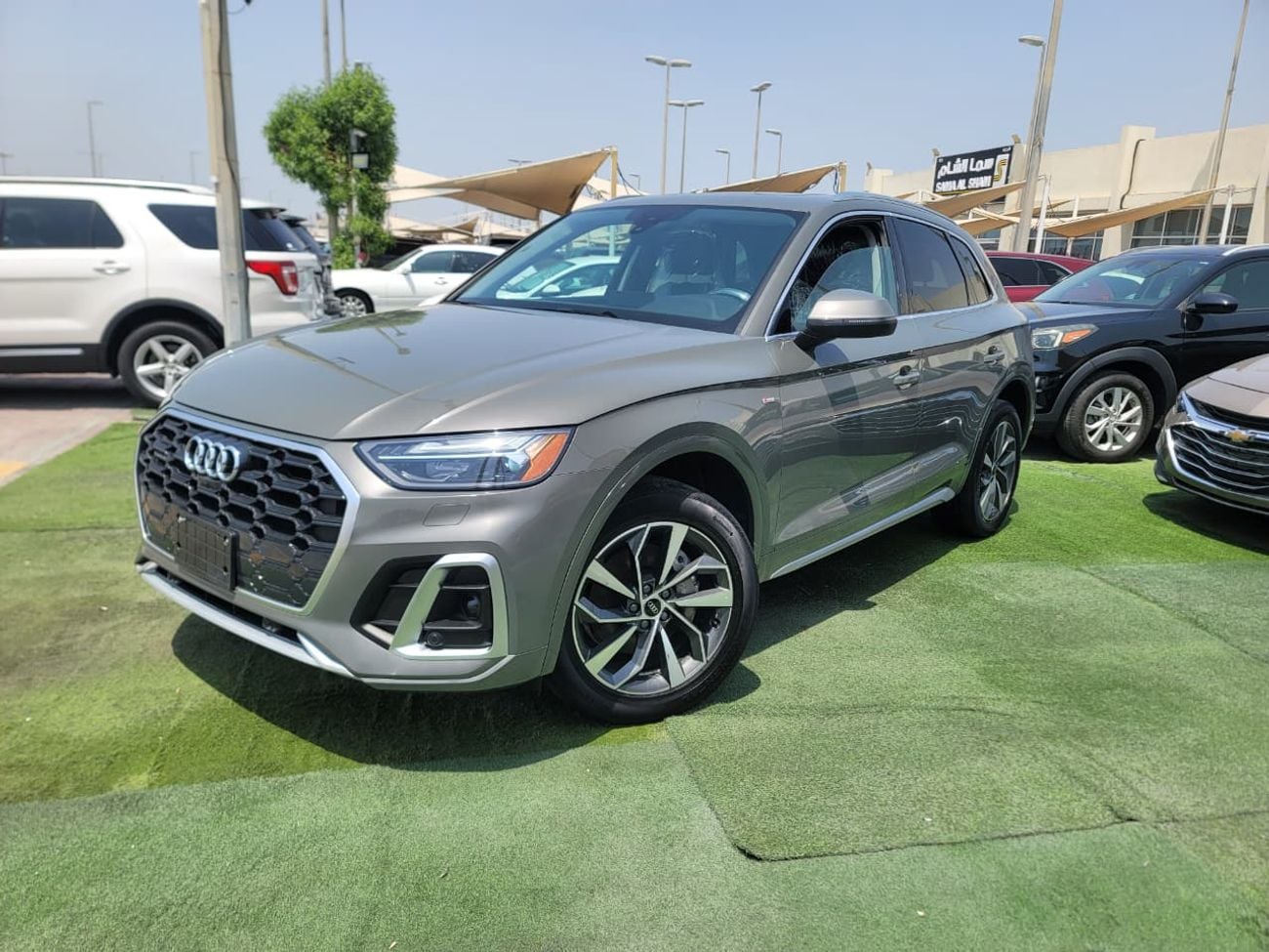أودي Q5 45 TFSI S-LINE S Line
