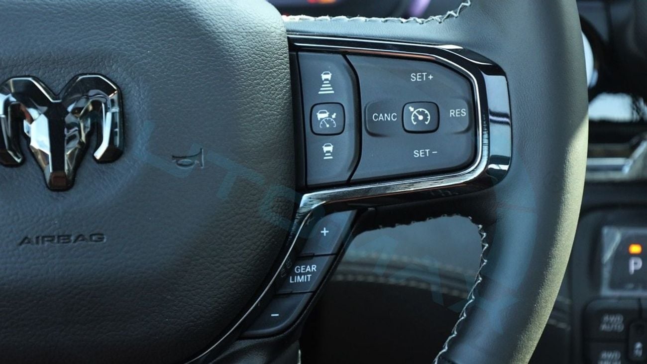 رام 1500 LIMITED (محرك V8 سعة 5.7 لتر) كابينة مزدوجة eTorque، ضمان لمدة 5 سنوات أو 200,000 كيلومتر، 0 كم