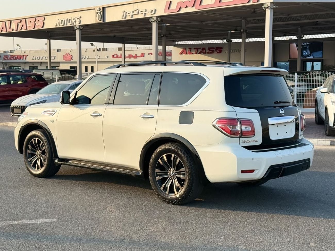 Nissan Armada Platinum full option