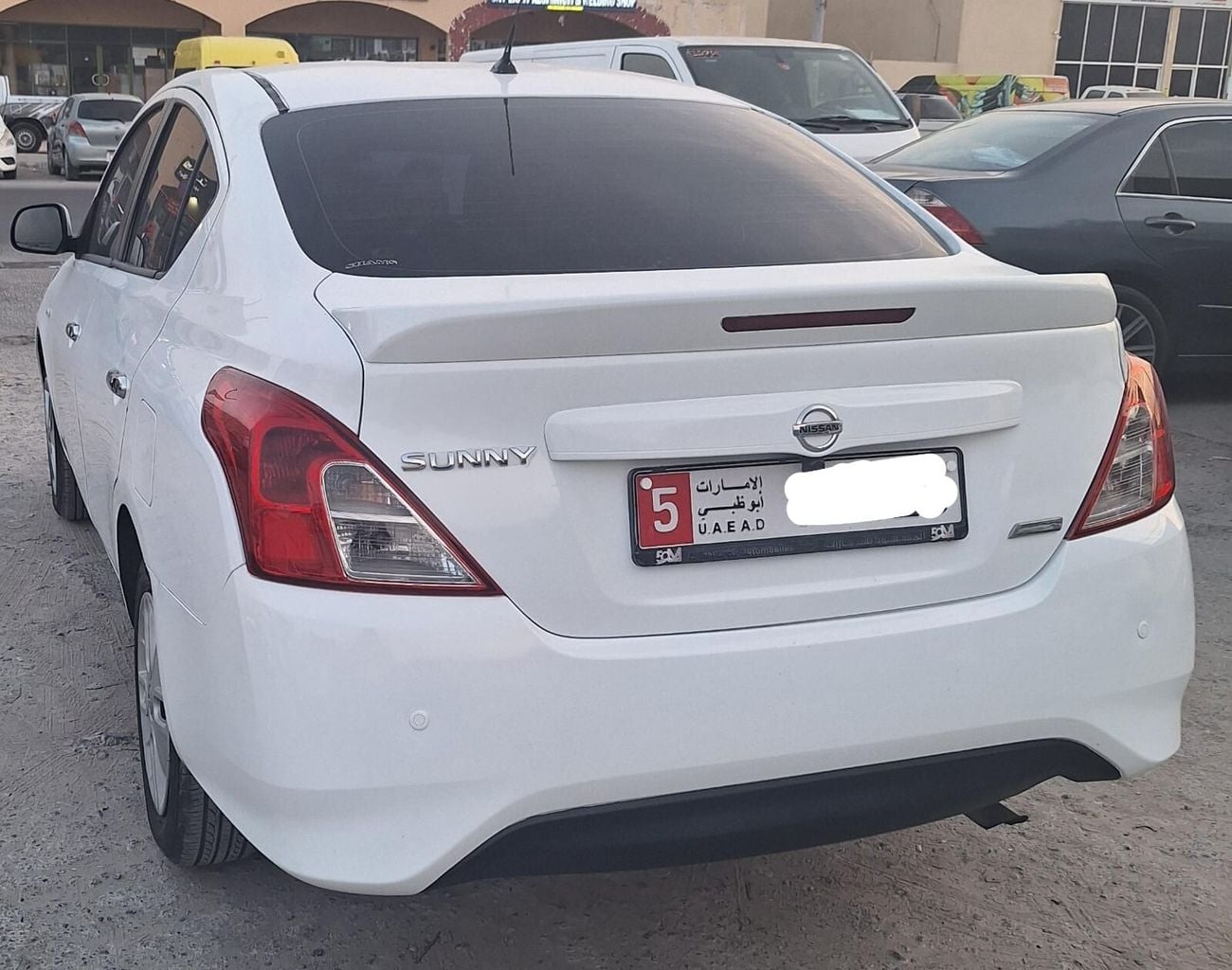 Nissan Sunny SV