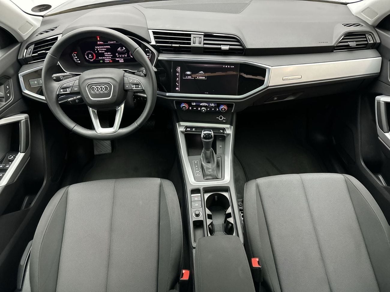 أودي Q5 Sportback 45 TFSI quattro 249hp (Ref# 07179)