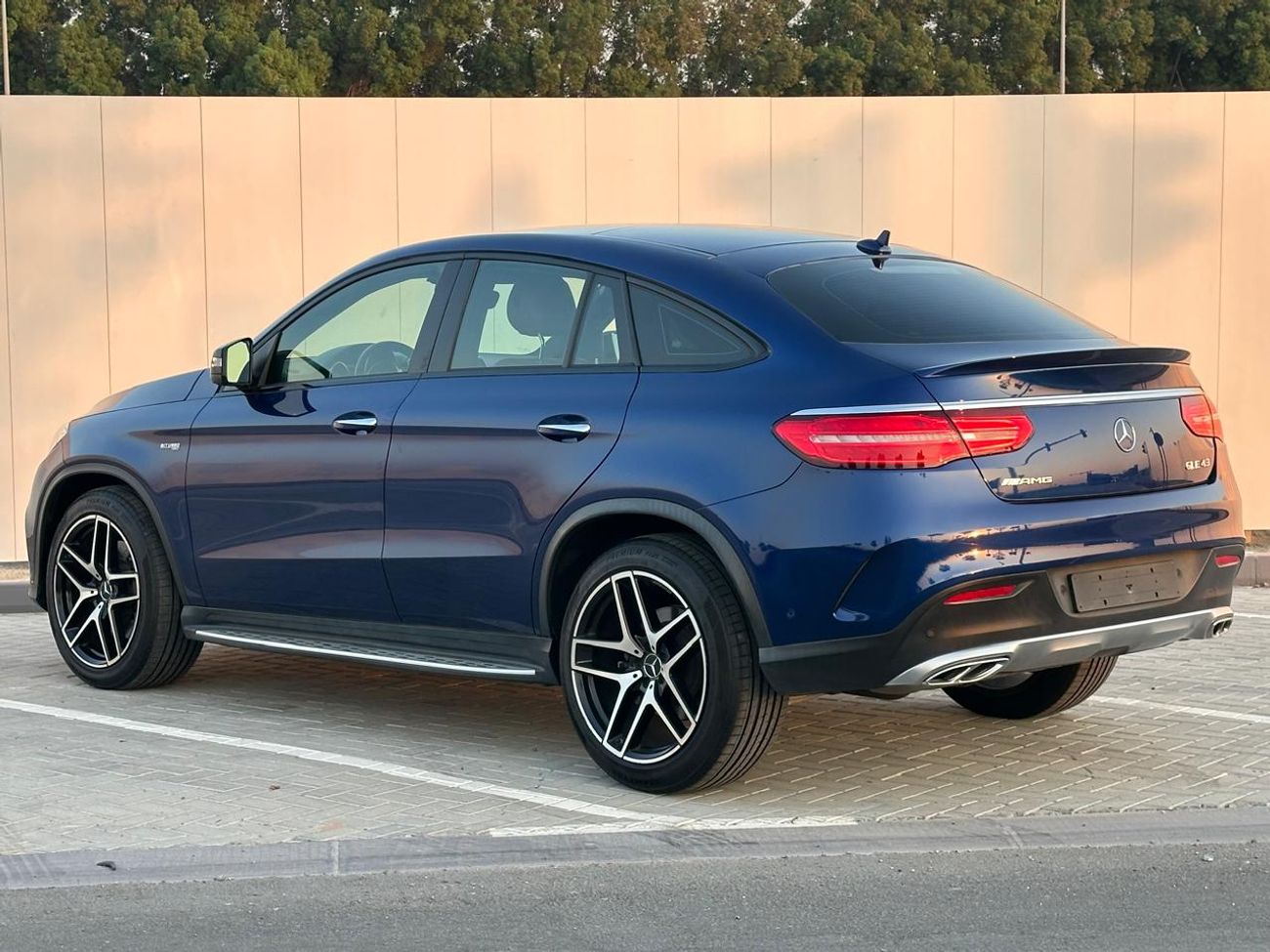 Mercedes Benz GLE43 AMG STANDARD
