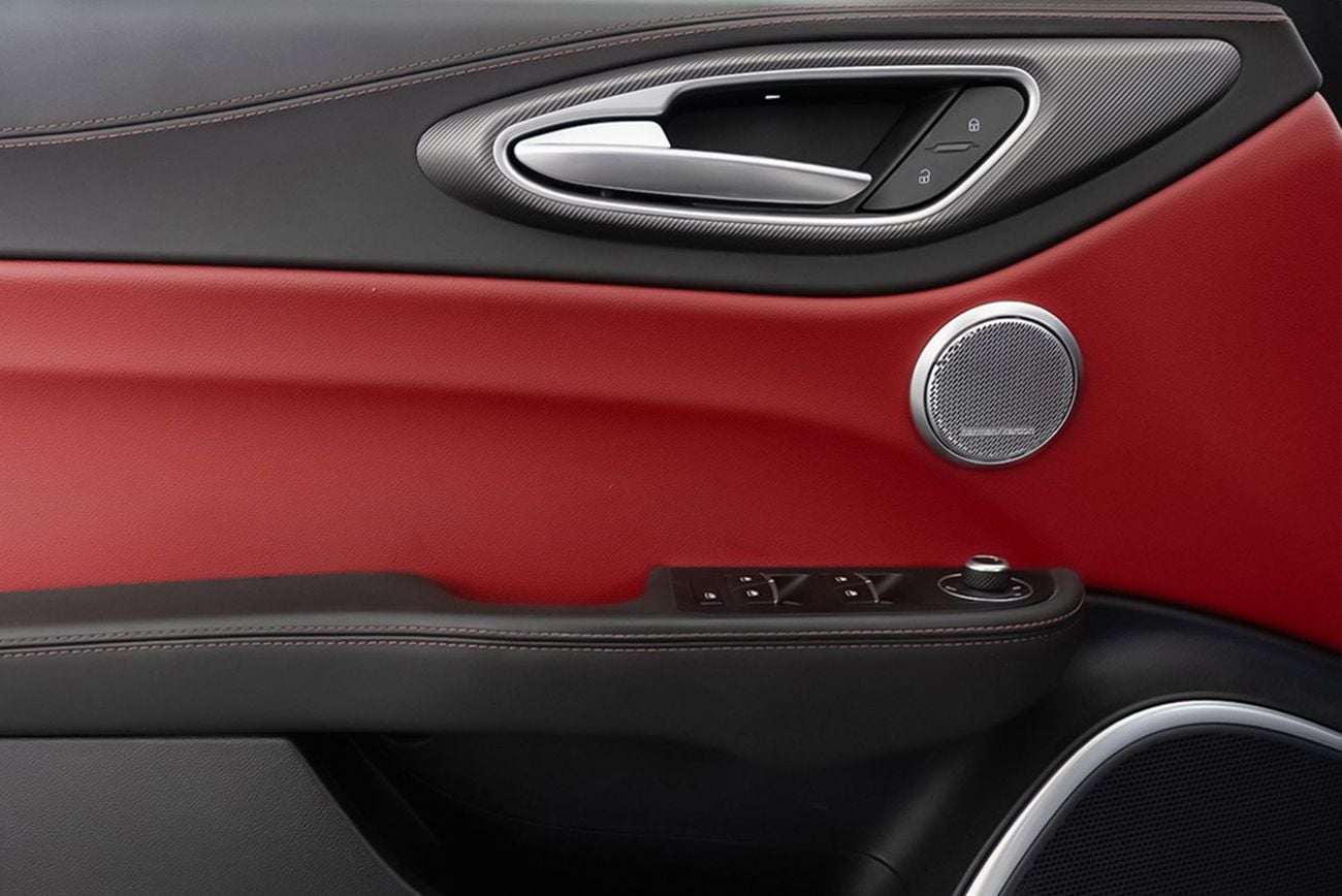 Alfa Romeo Giulia VELOCE