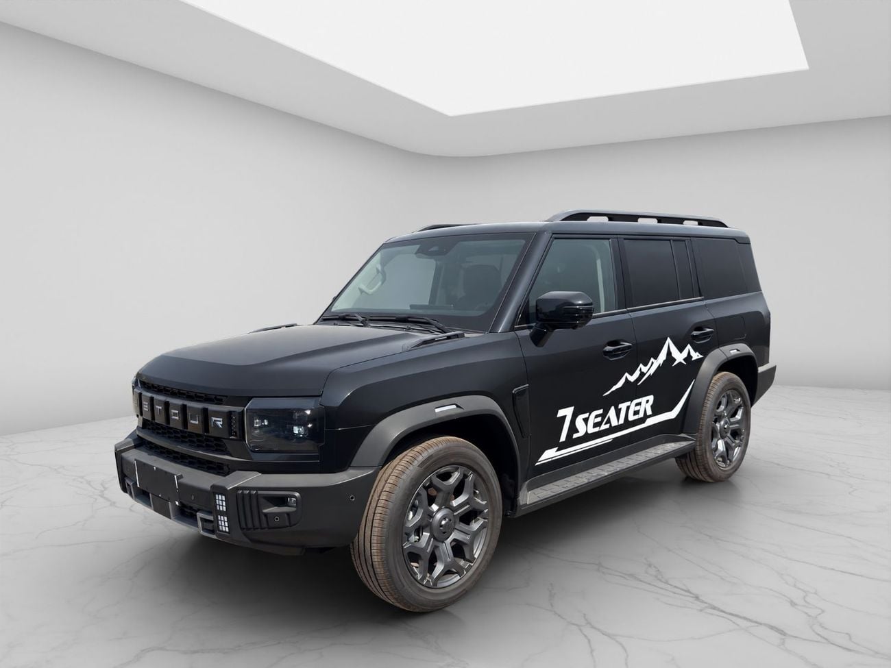 جيتور T2 LUX سيارة جيتور T2 موديل 2025، 7 مقاعد | أسود بالكامل | جاهزة للتسليم