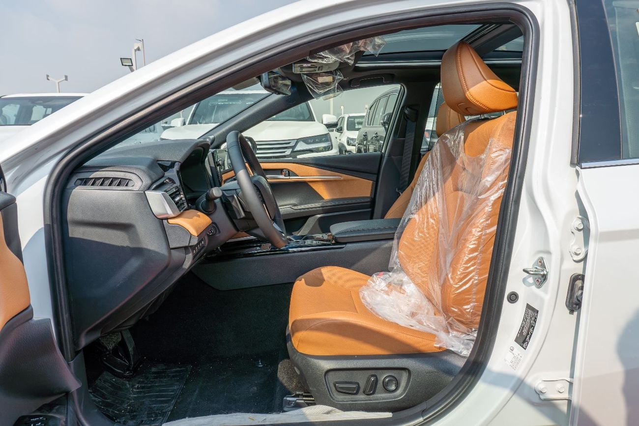Toyota Camry LUMIERE HEV