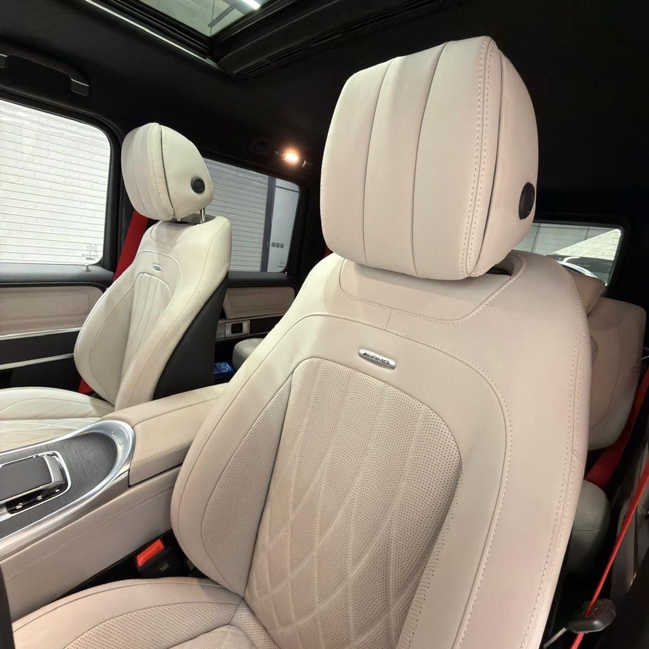 Mercedes Benz G63 AMG STANDARD | Japanese Specs