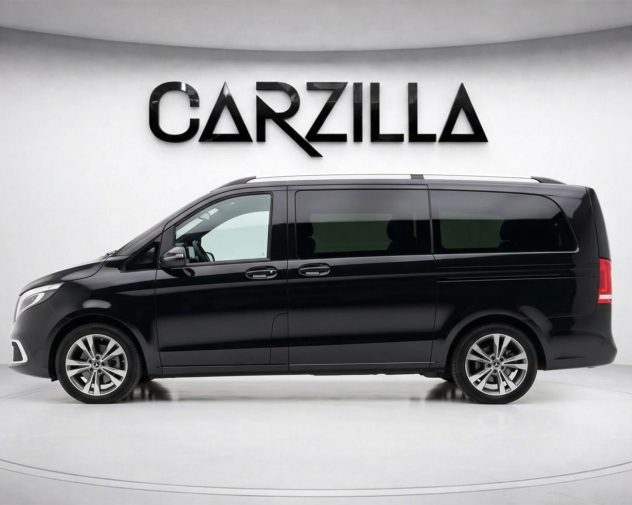 Mercedes Benz V 250 AVANTGARDE LWB 2018 l VIP SEATS | AED 3,562 / Monthly