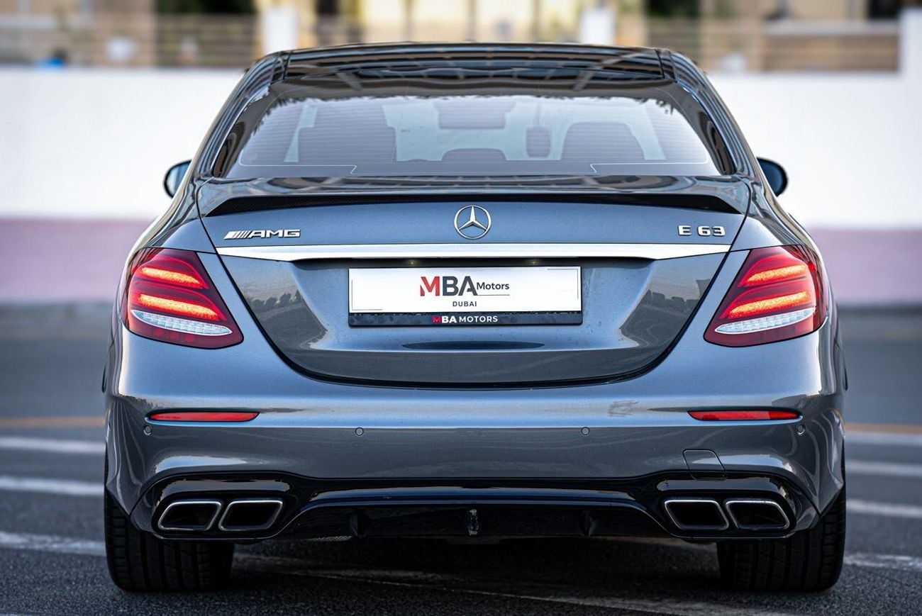 مرسيدس بنز E 63 AMG S