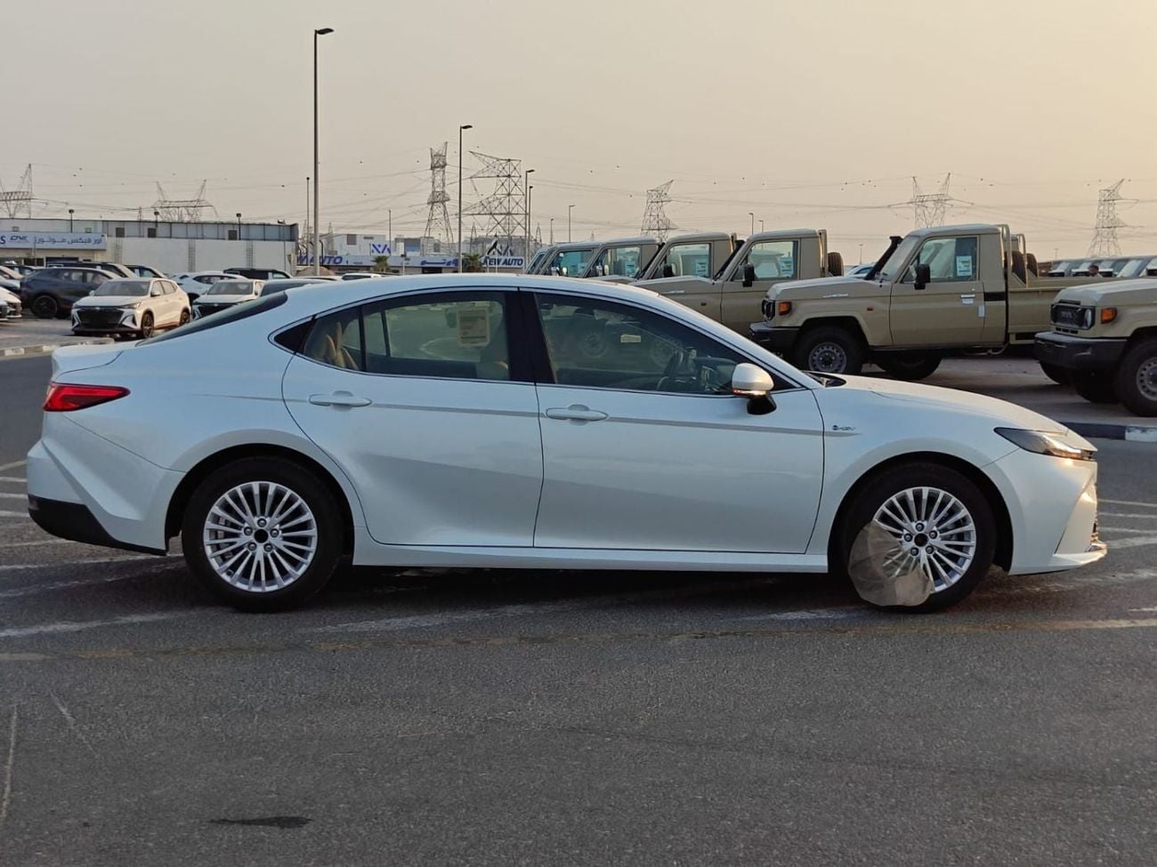 Toyota Camry LE HEV 2025 TOYOTA CAMRY 2.5L HYBRID LE GCC SPEC