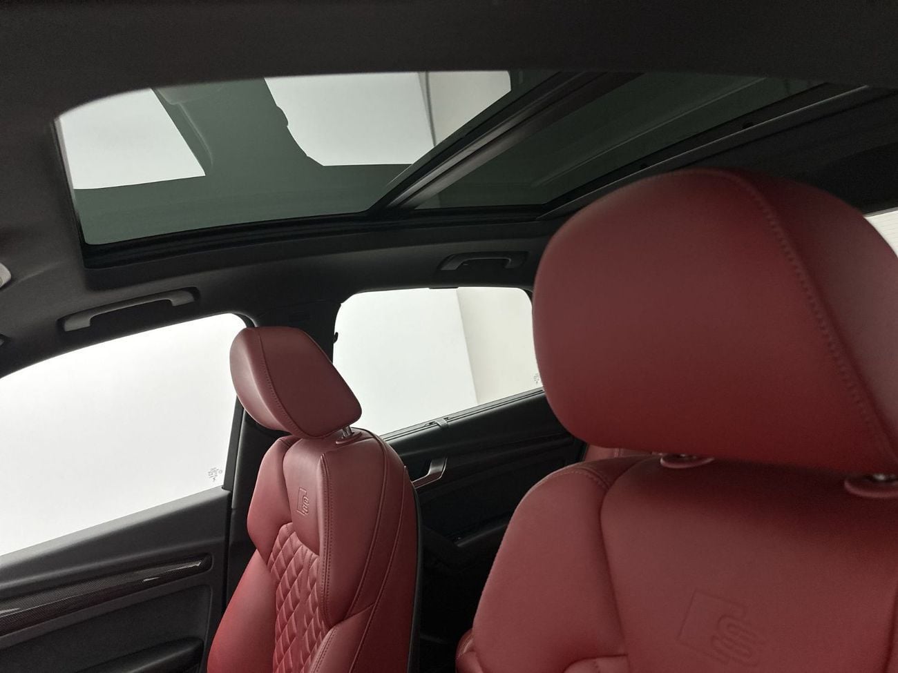 أودي SQ5 TFSI SPORTBACK quattro 3.0L 354hp (Ref# 64646)