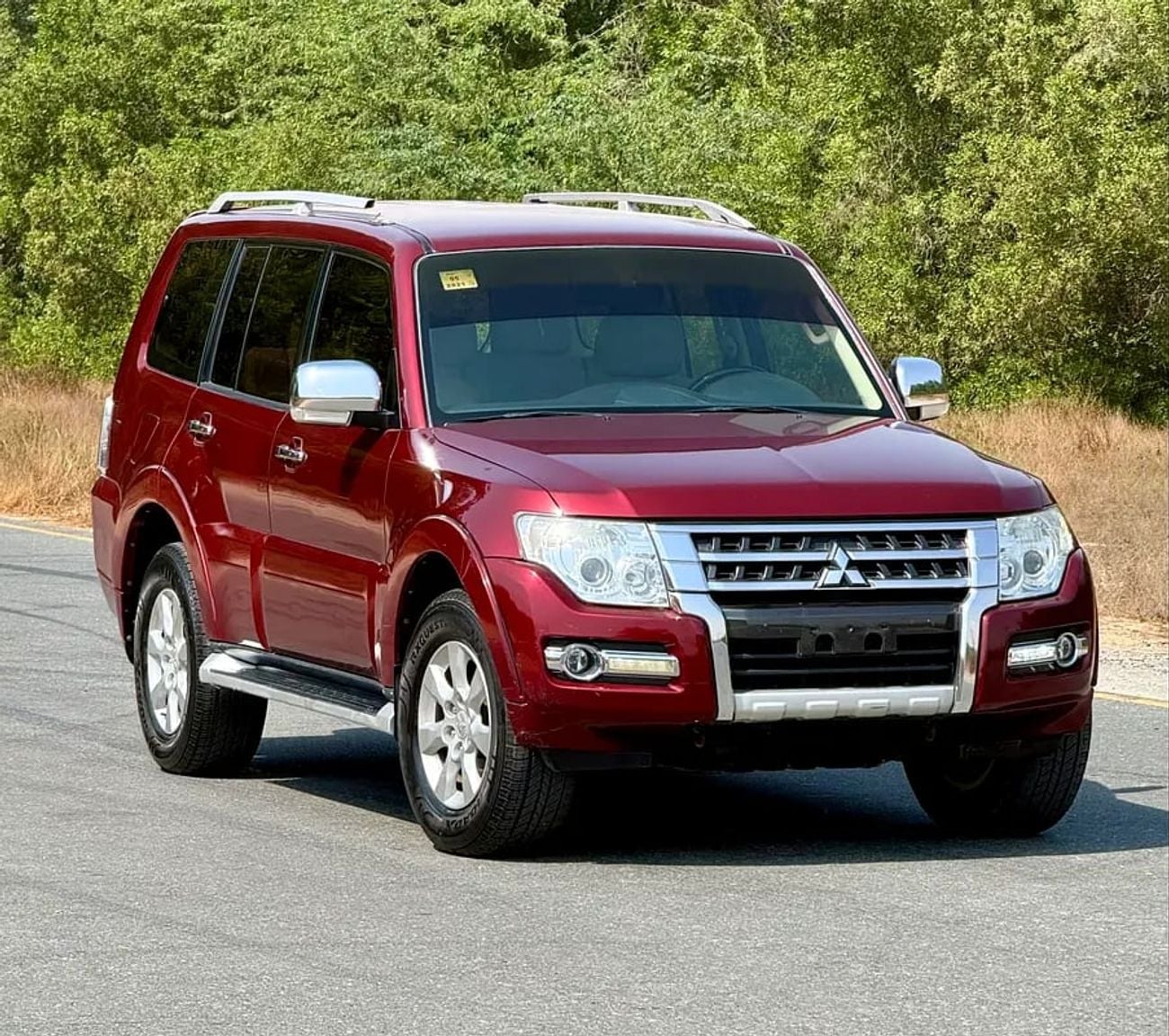 Mitsubishi Pajero GLS GCC Specs