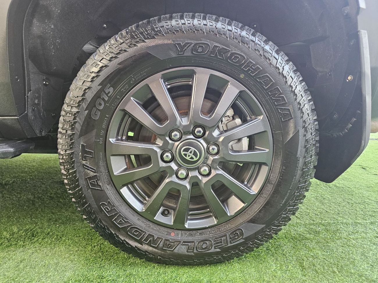 Toyota Prado PRADO DIESEL/ GCC LOW MILEAGE/ NON ACCIDENT