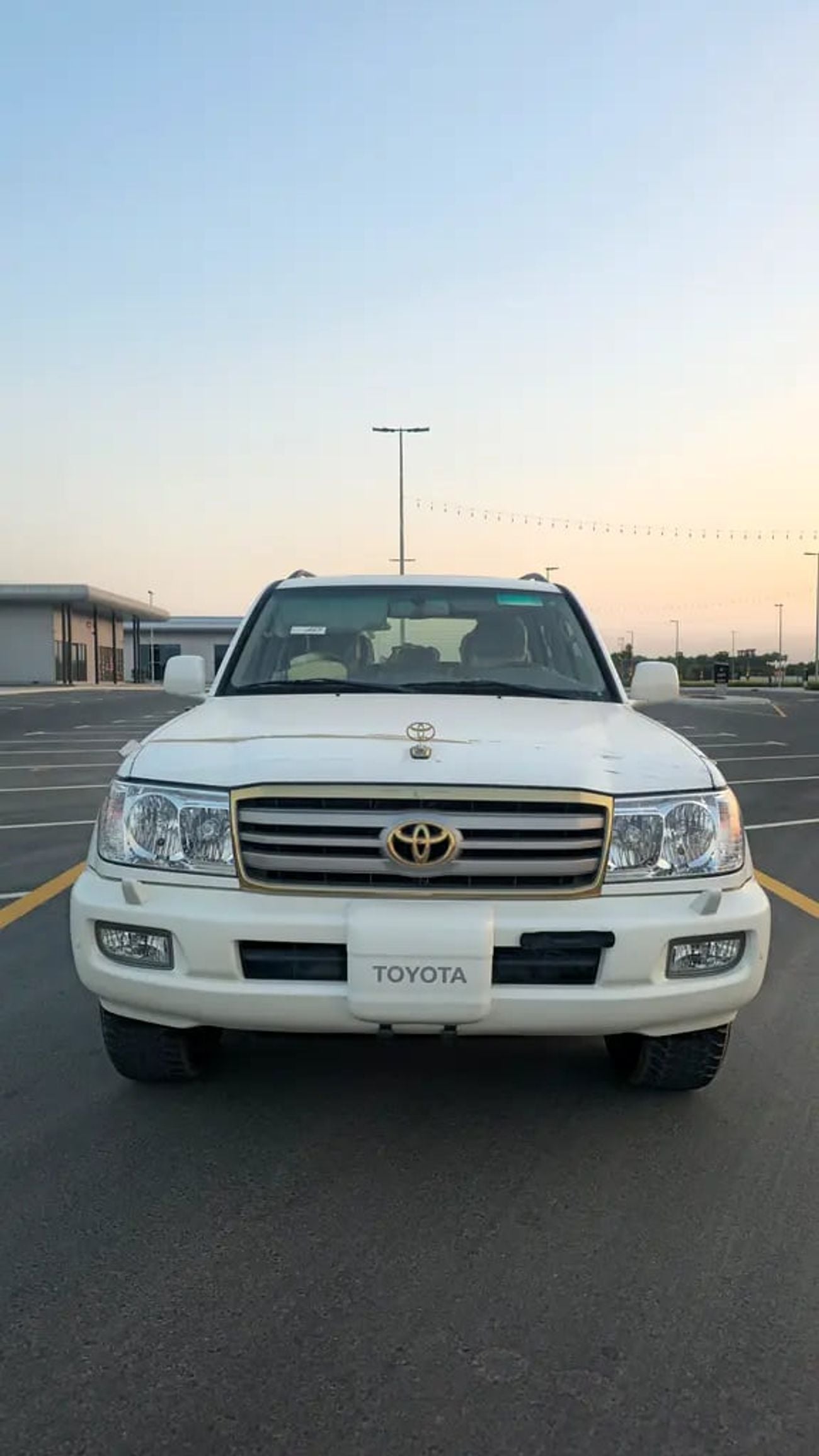 تويوتا لاند كروزر VXR TOP LTH VXR | GCC Specs | Reliable Classic SUV