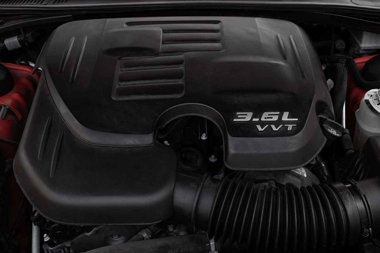 دودج تشالينجر GT Challenger GT | 2,253 P.M | 0% Downpayment | Under Warranty!