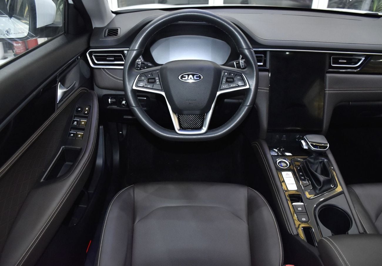 JAC J7 INTELLIGENT EXCELLENT DEAL for our JAC J7 ( 2023 Model ) in White Color GCC Specs