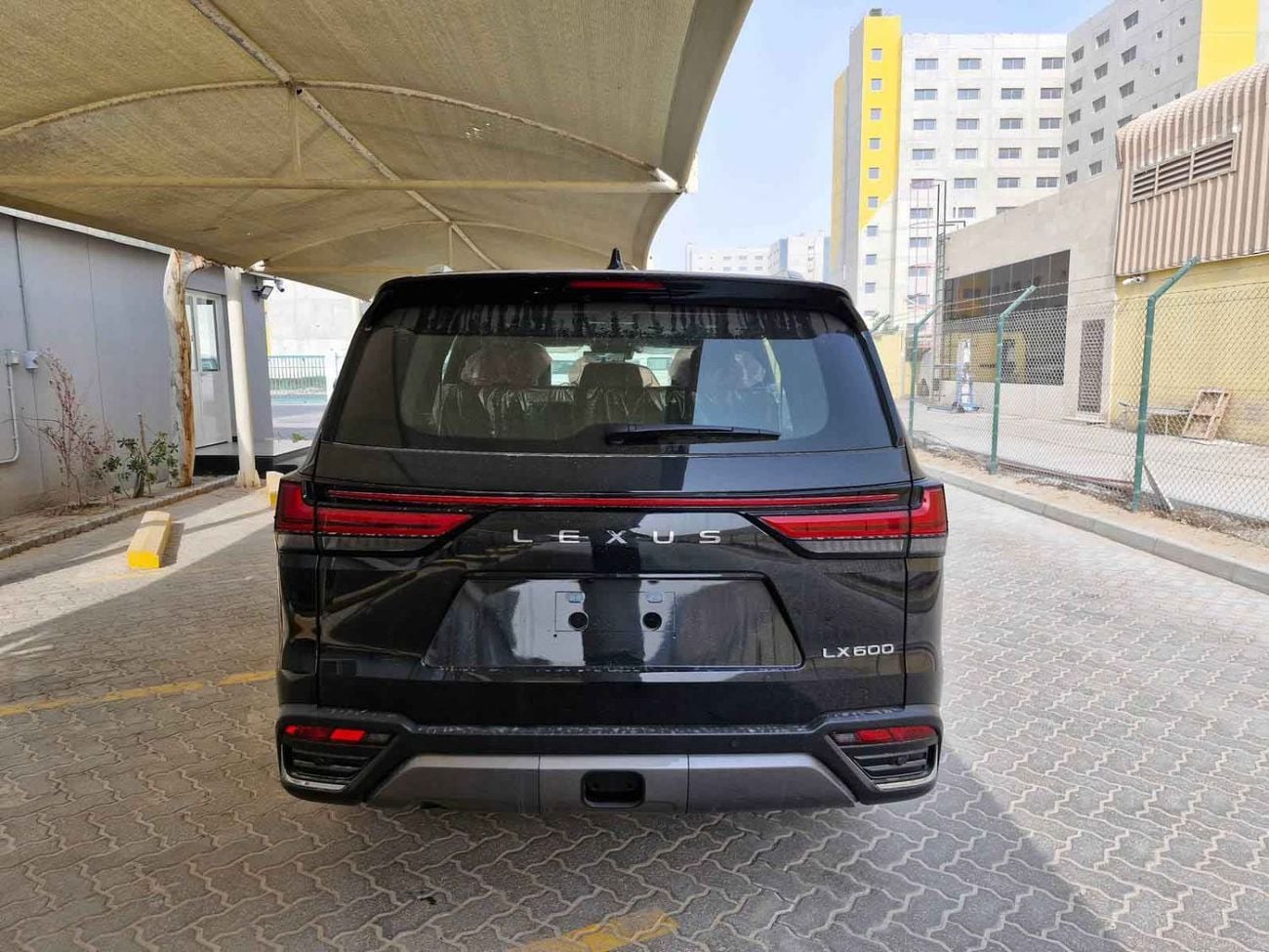 Lexus LX600 PRESTIGE