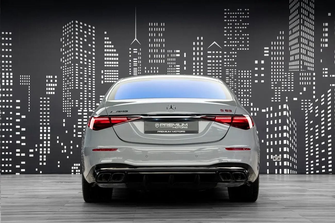 مرسيدس بنز S 63 AMG E PERFORMANCE