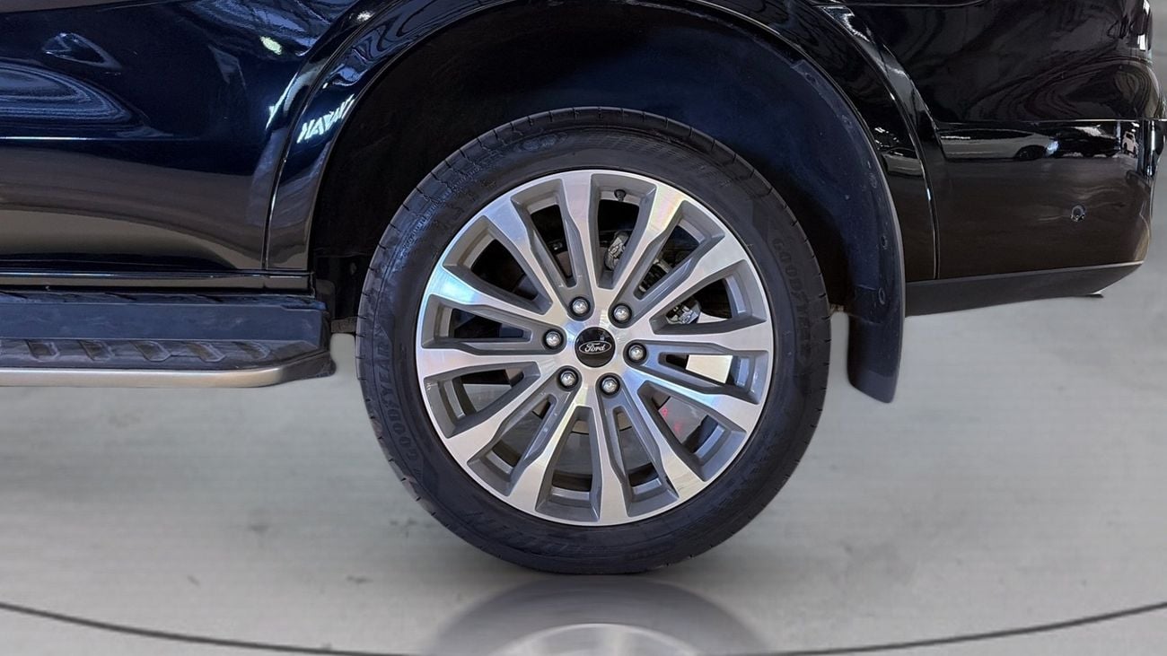Ford Everest LIMITED | Guaranteed Warranty | 0 Down Payment