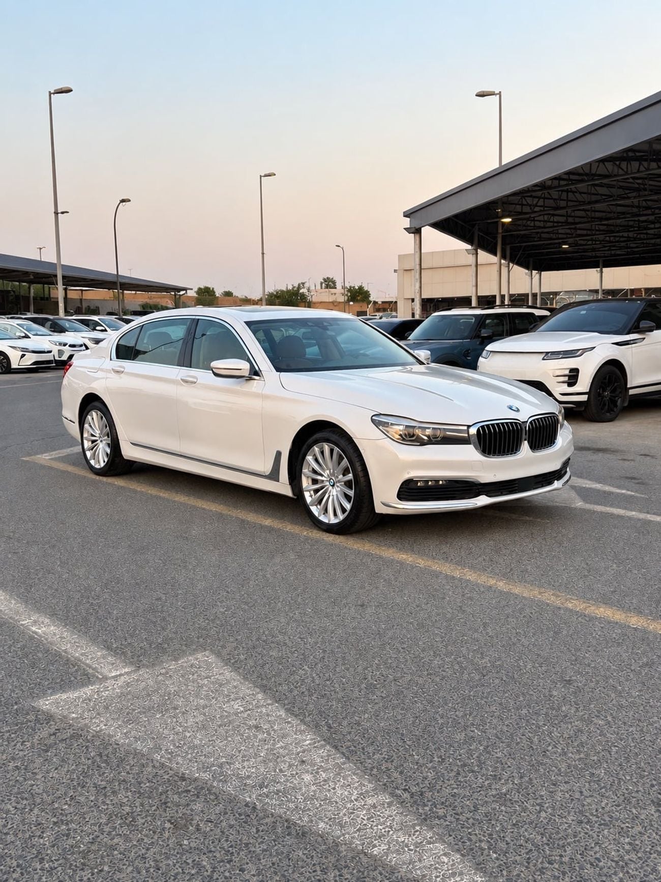 BMW 740Li PURE EXCELLENCE