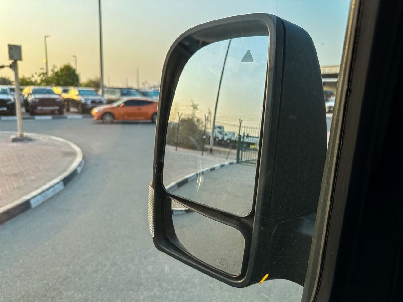 Mercedes Benz Sprinter EXTRA LONG