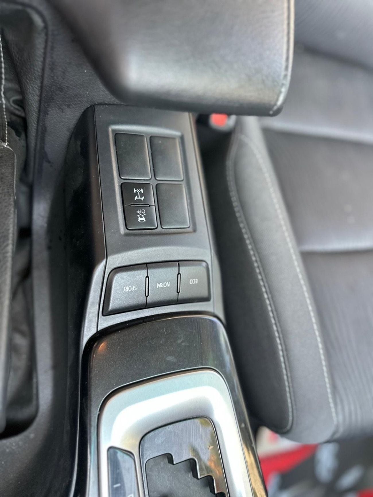 تويوتا فورتونر VX2 2.8 year 2022 diesel right hand drive