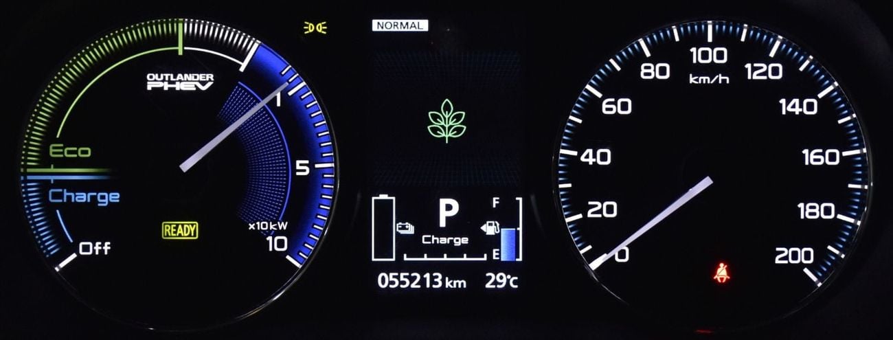 Mitsubishi Outlander GLX EXCELLENT DEAL for our Mitsubishi Outlander PHEV ( 2020 Model ) in Silver Color GCC Specs