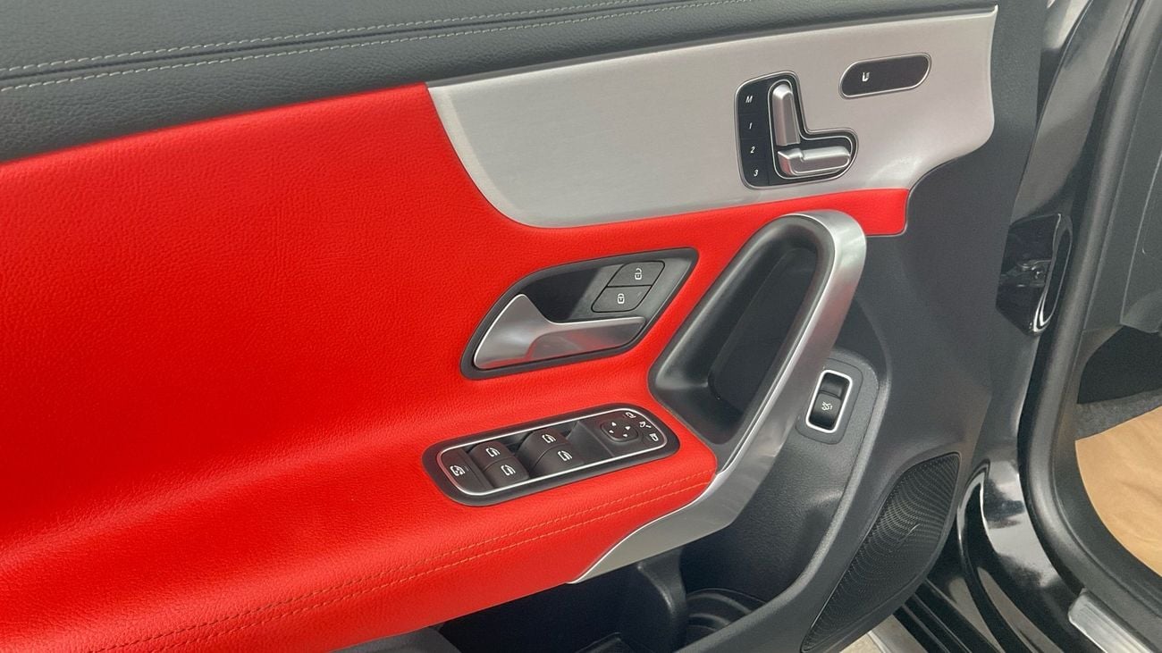 Mercedes Benz A200 PREMIUM PLUS | Guaranteed Warranty | 0 Down Payment