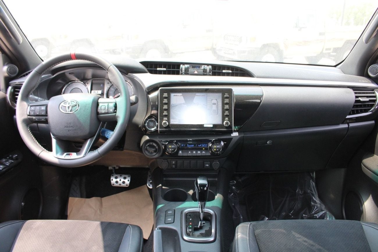 Toyota Hilux GR SPORT