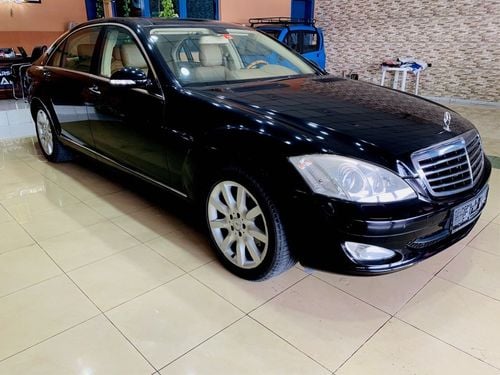 مرسيدس بنز S 350 2007 S 350 gcc first owner full option with full services history no paint no accident