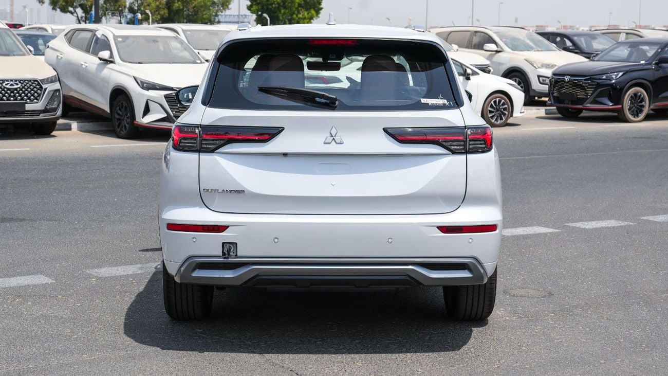 Mitsubishi Outlander PREMIUM Brand New – 2.5L Petrol 4WD Automatic – G08 – GCC 2026 – Export Only