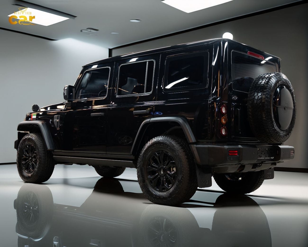 212 T01 Adventurer