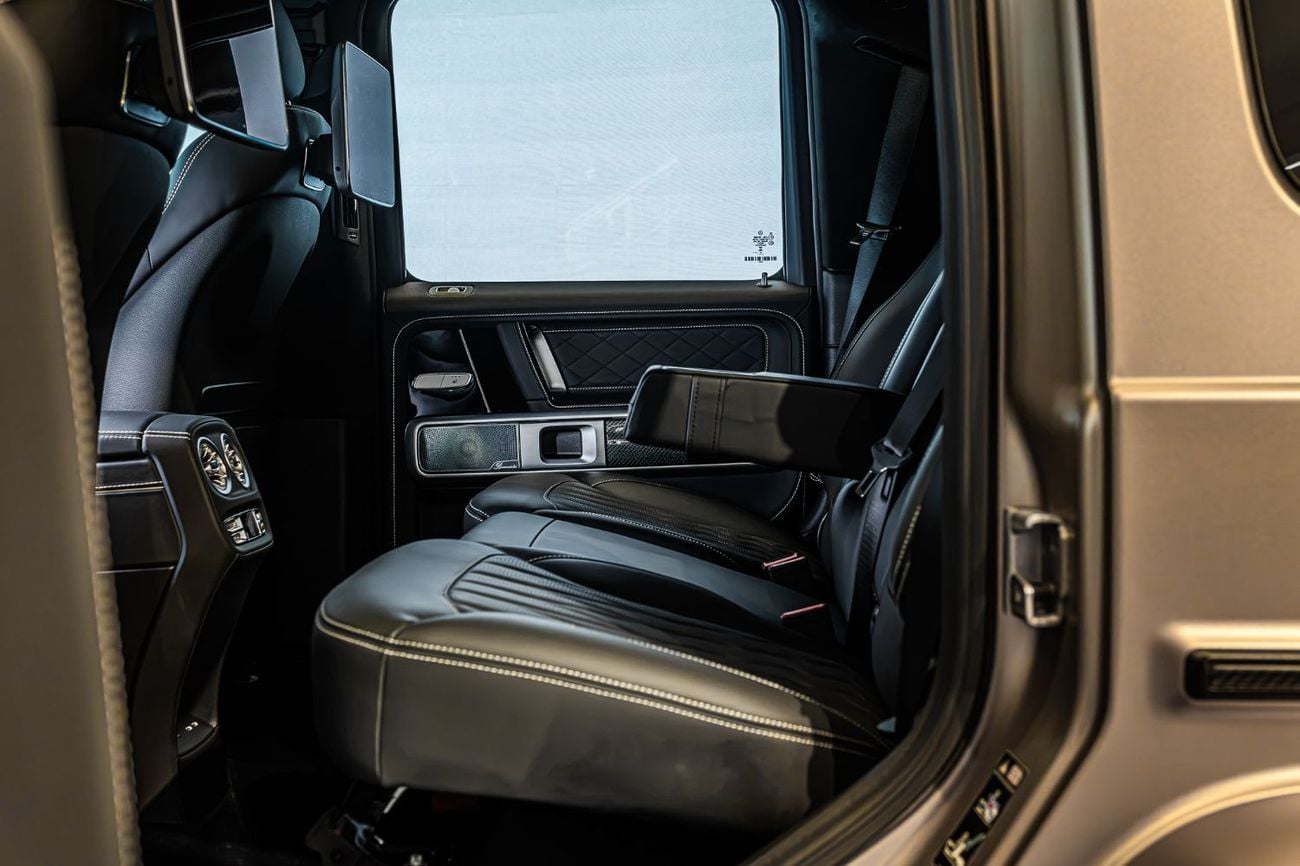 Mercedes Benz G63 AMG STANDARD Double Night Package | MANUFAKTUR Kalahari Gold Magno | GCC Specs | Gargash Warranty
