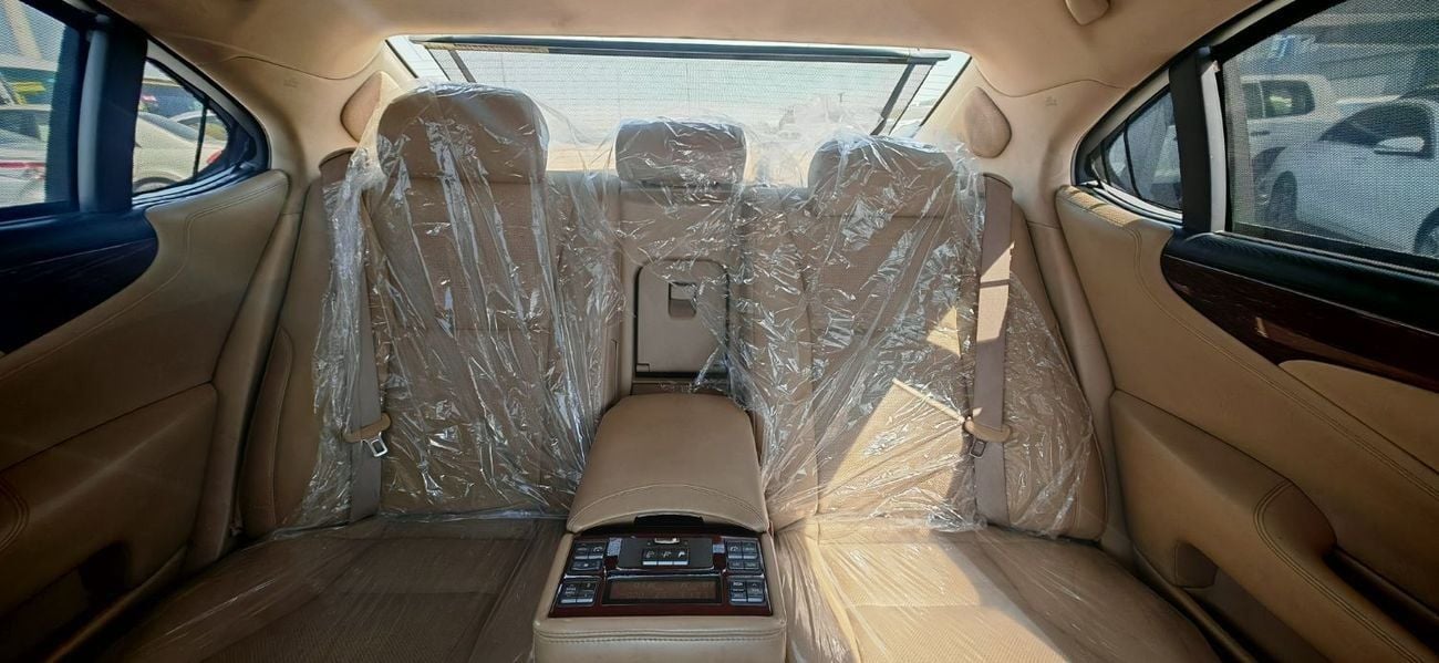 Lexus LS460 LWB 5ST