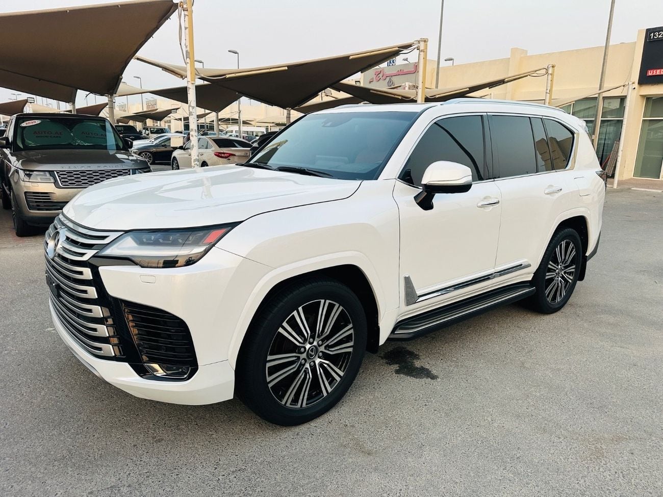 Lexus LX600 SIGNATURE