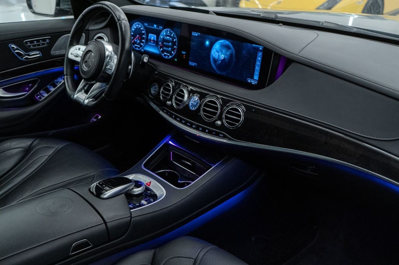Mercedes Benz S63 AMG STANDARD Std 4.0L (604 HP) 2018 Mercedes Benz S63 AMG 4MATIC, Warranty, Fully Loaded, Excellent Condition