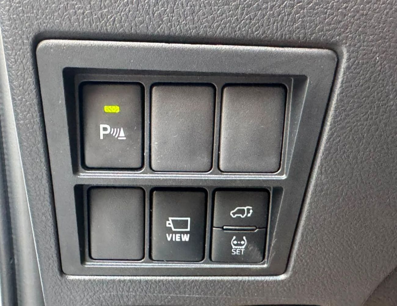 Toyota Fortuner SR5 || 2.8L DIESEL V4 4WD | RADAR | 360*CAMERA | AUTO AC (CODE # FD6FO)