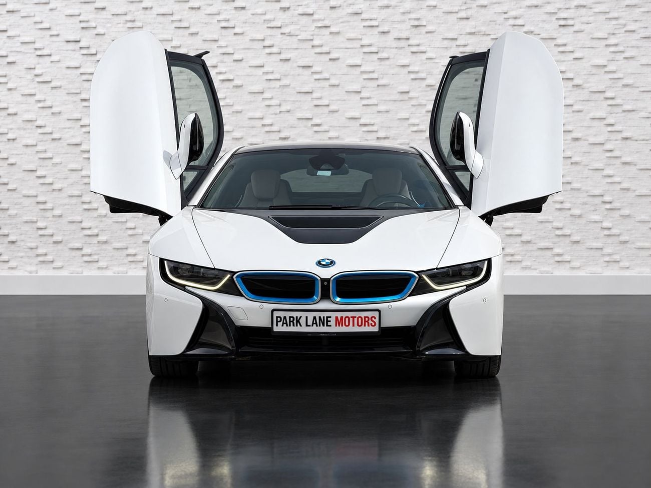 BMW i8 STANDARD