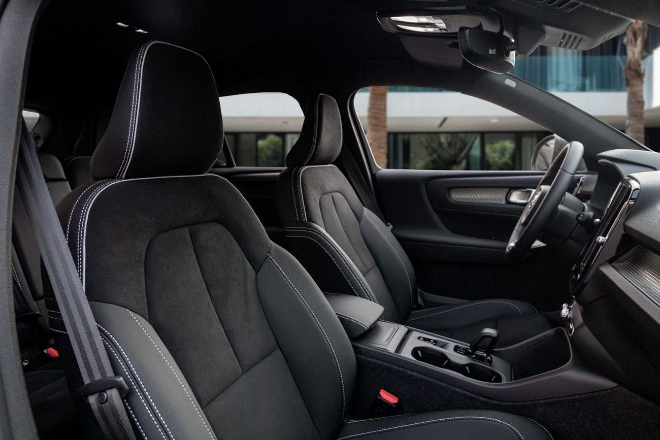 فولفو XC 40 CORE | 2,253 P.M | 0% Downpayment | VOLVO WARRANTY!