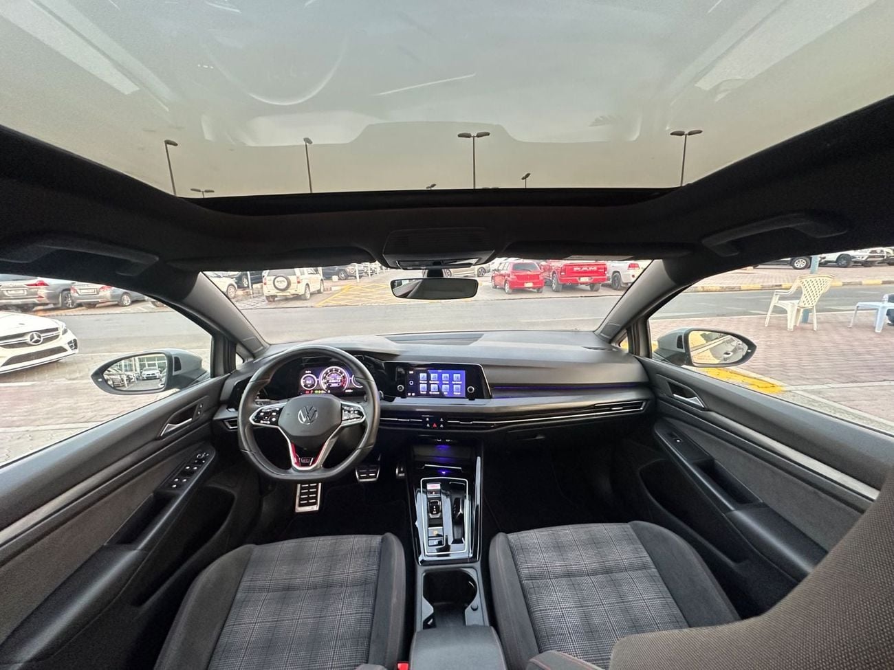 فولكس واجن جولف GTI