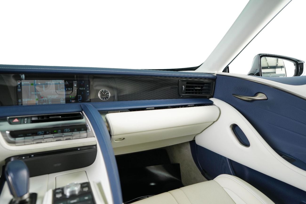 Lexus LC500 TITANIUM Convertible-GCC-Collectors Car-Mint Condition-Naturally Aspirated V8