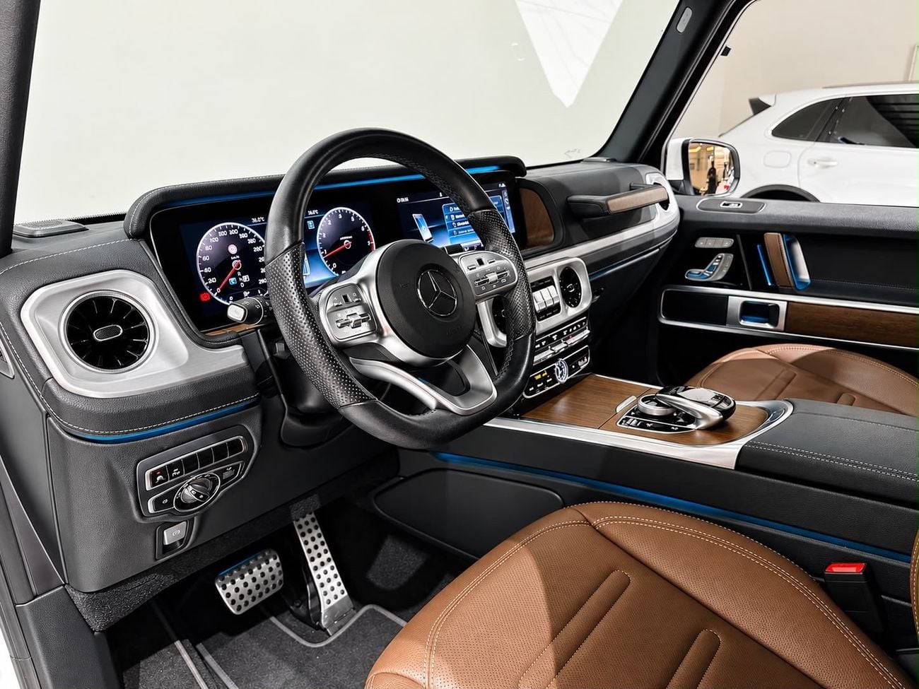 Mercedes Benz G500 STANDARD