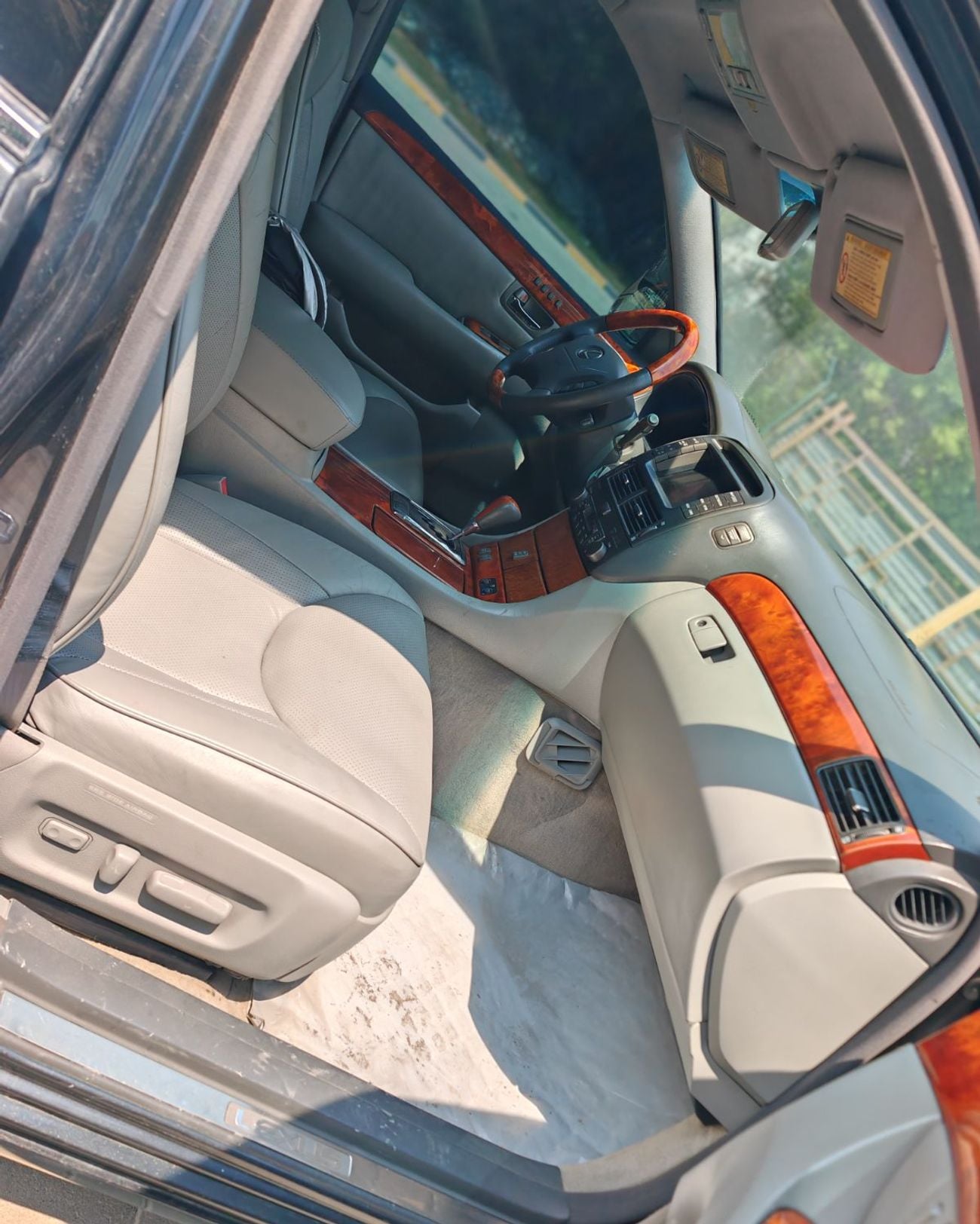 Lexus LS430 TOP