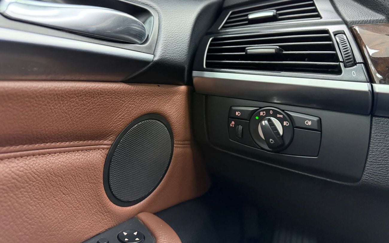 BMW X5 XDRIVE35I GCC .. V6 .. Perfect Condition ..