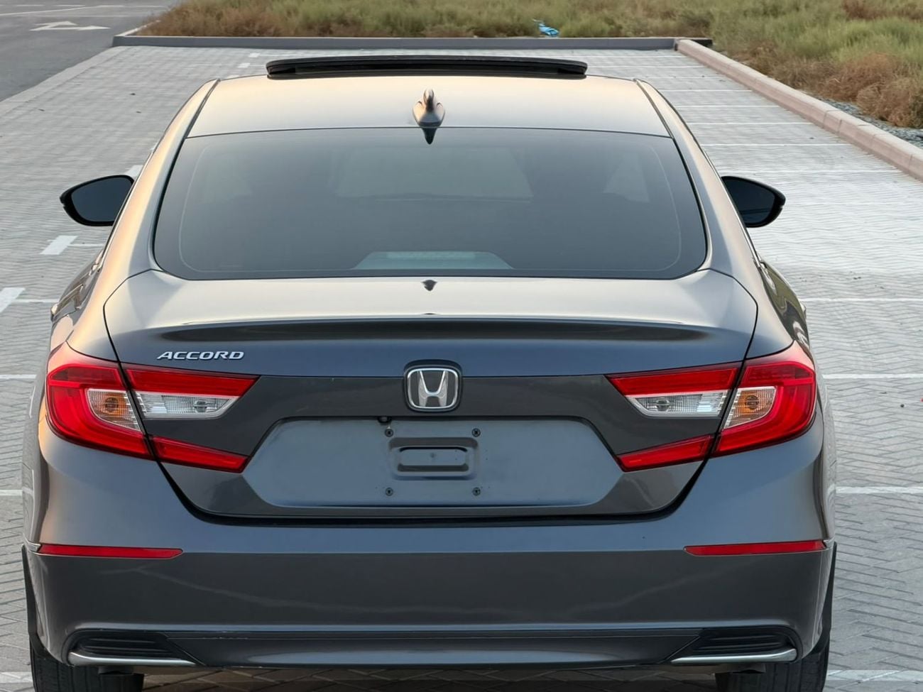 Honda Accord EX-L first owner, fully loaded, top-of-the-line model with sunroof
